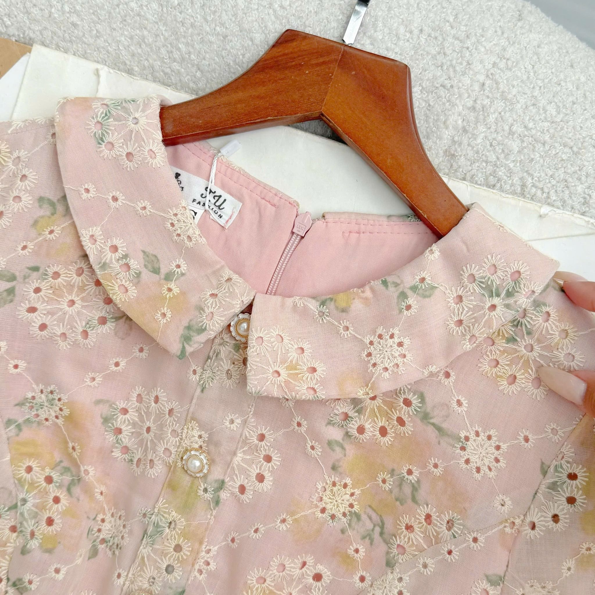 Đầm Kate Thêu Thiết Kế TuTu Store Phù Hợp Đi Làm Dành Cho Nữ - Mã D1259