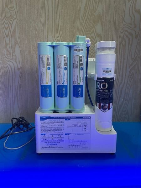  Máy lọc nước RO Karofi KAQ-U50K 
