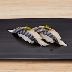 Shime Saba Nigiri