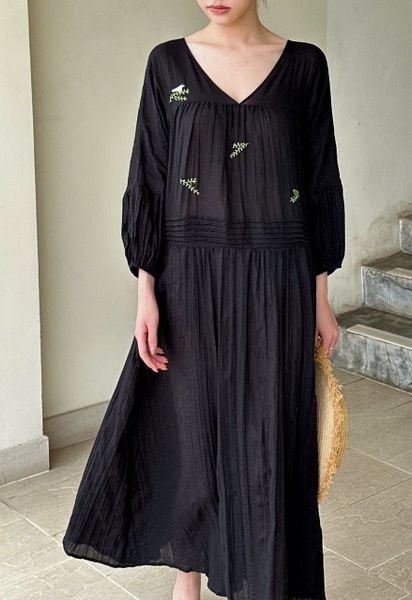  Bliss Dress - Đầm Thêu Hoa Có Tay D0142 