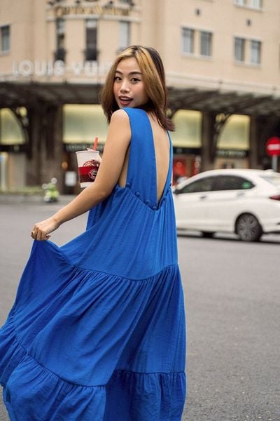  Quinn  Dress - Đầm xô lụa cổ yếm, cúc phía sau D216 