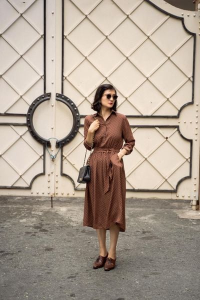  Avianna Dress - Đầm sơ mi chấm bi nâu D188 