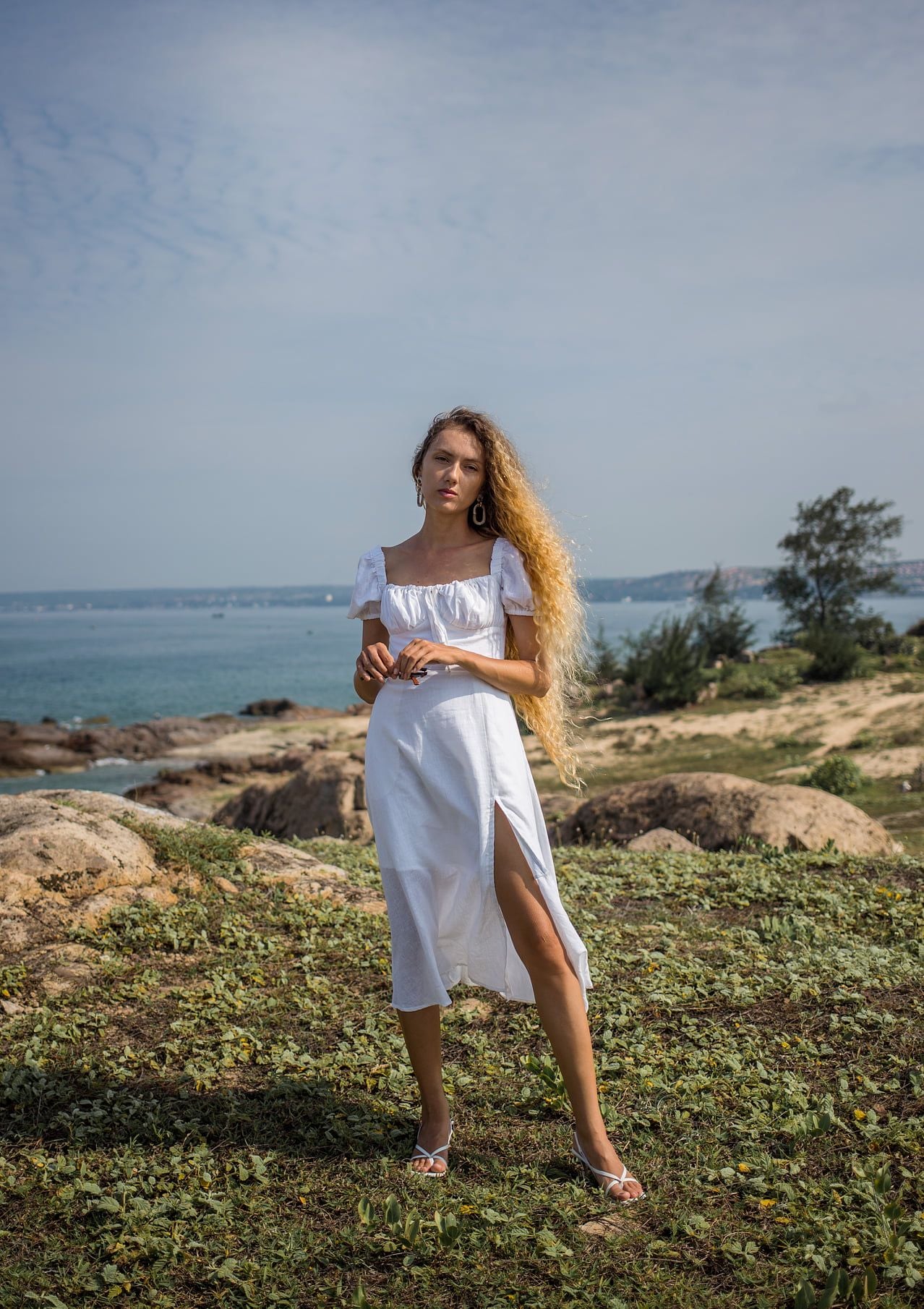  Natalia Dress - Đầm linen xẻ, tay phồng, cột dây ngực D031 