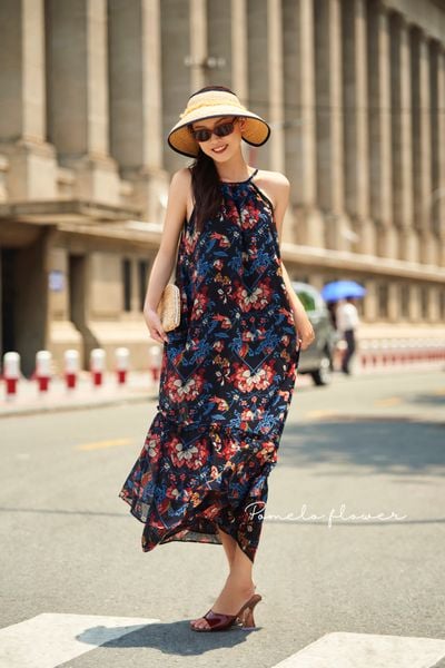  Lucy Dress - Đầm cổ yếm in hoa - D630 