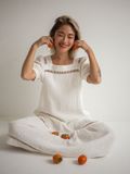  Đầm suông ren tay ngắn - D681 