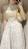  Blakely Dress - Đầm sát nách nền trắng in bông nâu  - D609 