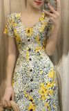  Linda Dress - Đầm hoa vàng hàng nút phía trước D147 