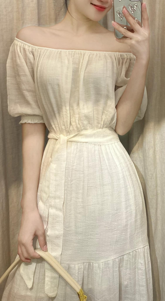  Laurel Dress - Đầm xô lụa trễ vai trắng D71 