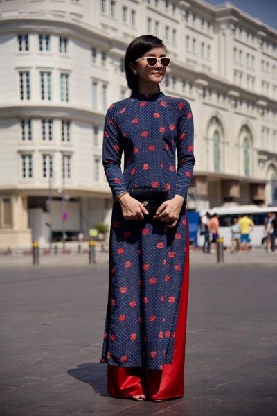  Áo dài in hoa anh túc 