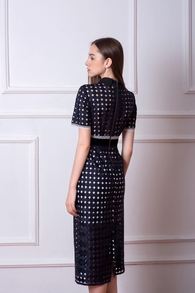  Viviana Dress - Đầm ren xanh đen phối ren trắng ngực D335 