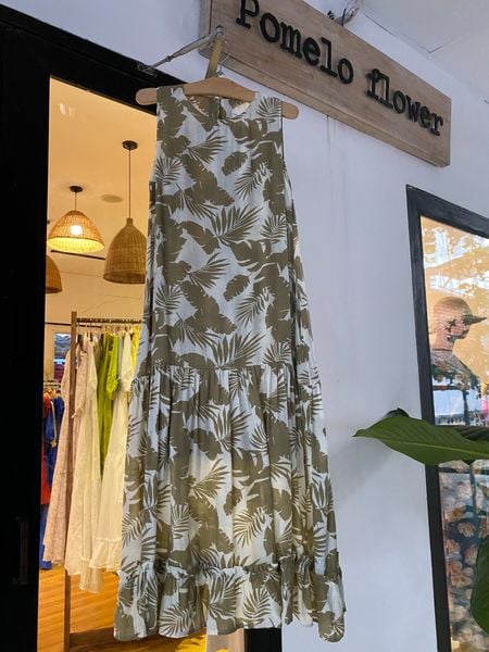  Bailey Dress - Đầm sát nách xô lụa in lá - D618 