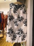  Maia Dress - Đầm sát nách cổ tim in hoa D343 D344 D345 