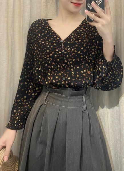  Lauren Shirt - Áo sơ mi đen hoa nhí A61 