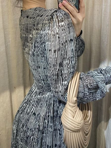  Dolia Dress - Đầm Cổ V Tay Dài L05 