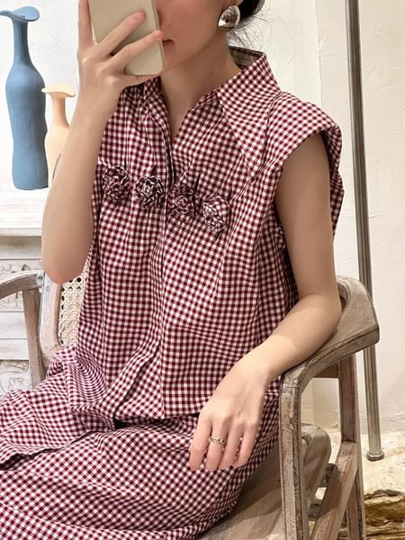  Tiffany Dress - Đầm hoa hồng khoét lưng 