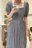  Florence Dress - Đầm hoa hồng cổ vuông D964 