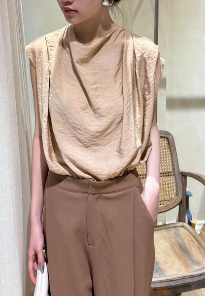  Tiana Shirt - Áo Tơ Tằm Không Tay D996 