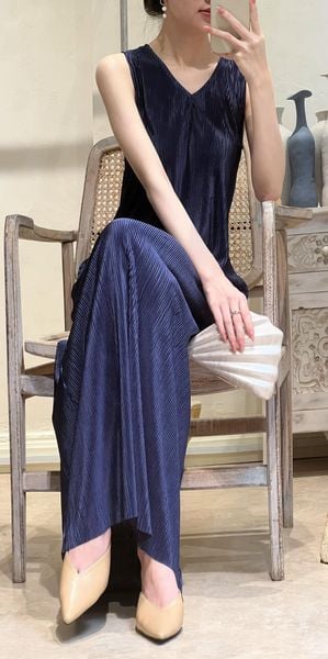  Dahlia Dress - Đầm Suông Cổ Tim dập li LA18 