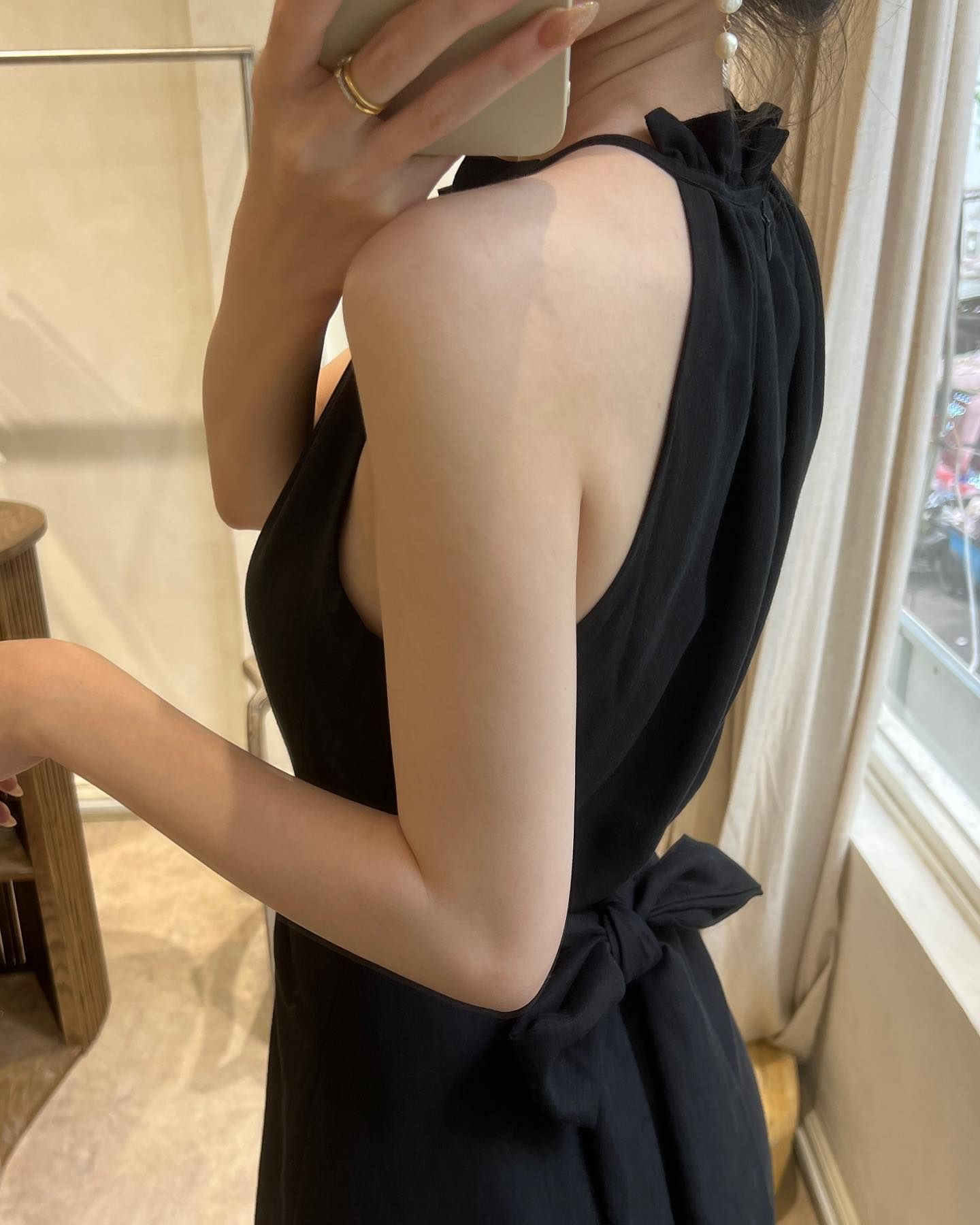  Amanda Dress - Đầm Cổ Yếm Xoắn Eo DR1923 