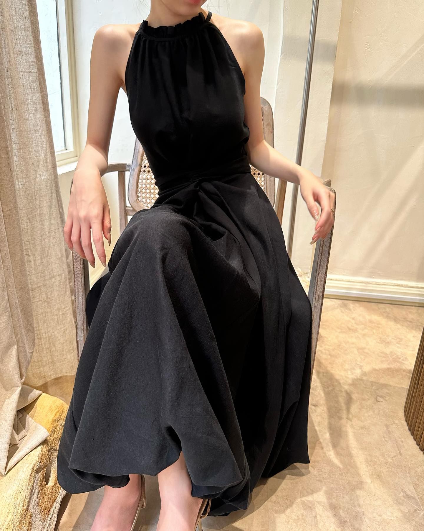  Amanda Dress - Đầm Cổ Yếm Xoắn Eo DR1923 