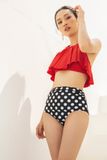  Đồ bơi 2 mảnh áo đỏ quần chấm bi đen 