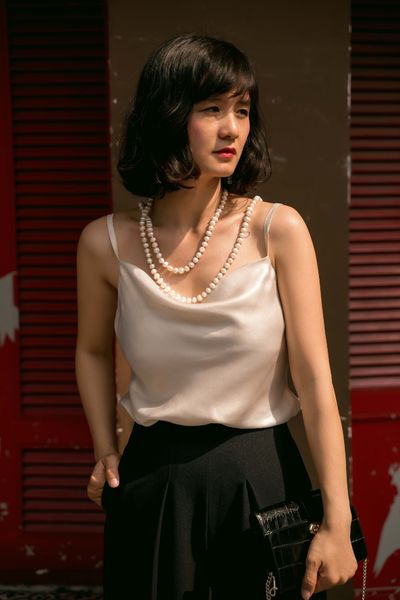  Evie Shirt - Áo 2 dây cổ đổ A40 