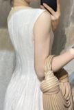  Ela Dress - Đầm Midi Cổ V Xếp Ly V09 