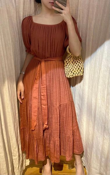  Evangeline Dress - Đầm xô lụa trễ vai nâu D62 D514 