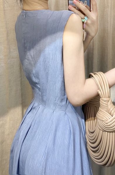  Ela Dress - Đầm Midi Cổ V Xếp Ly V09 