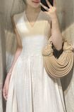  Ela Dress - Đầm Midi Cổ V Xếp Ly V09 