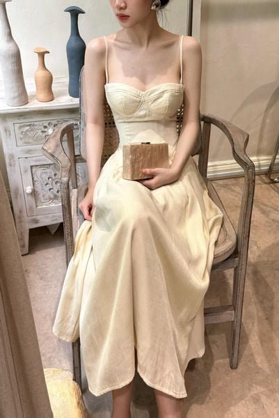  Katherine Dress - Đầm 2 Dây Cúp Ngực V18 