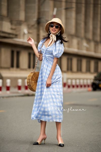  Chloe Dress -  Đầm nhún ngực caro trắng xanh -  D15 