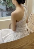  Lalyn Dress - Đầm Lệch Vai Nhấn Eo L31 