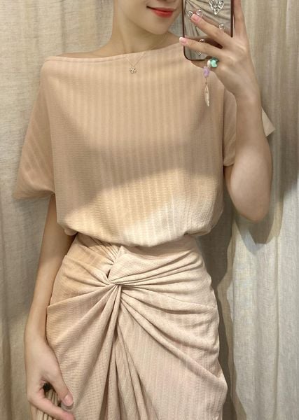  Mary Set - Set Áo Và Chân Váy Xoắn Eo L03 