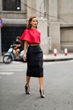  Josie Skirt - Chân váy tafta form ôm C31 C32 