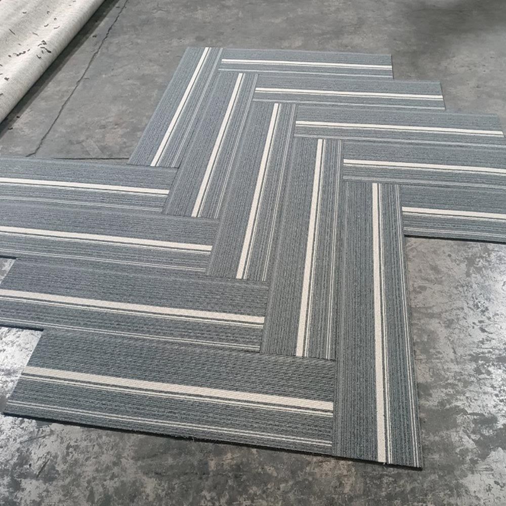 Thảm trải sàn sọc trắng nhã nhặn tinh tế DOMAIN 220 ( DOM 220 )