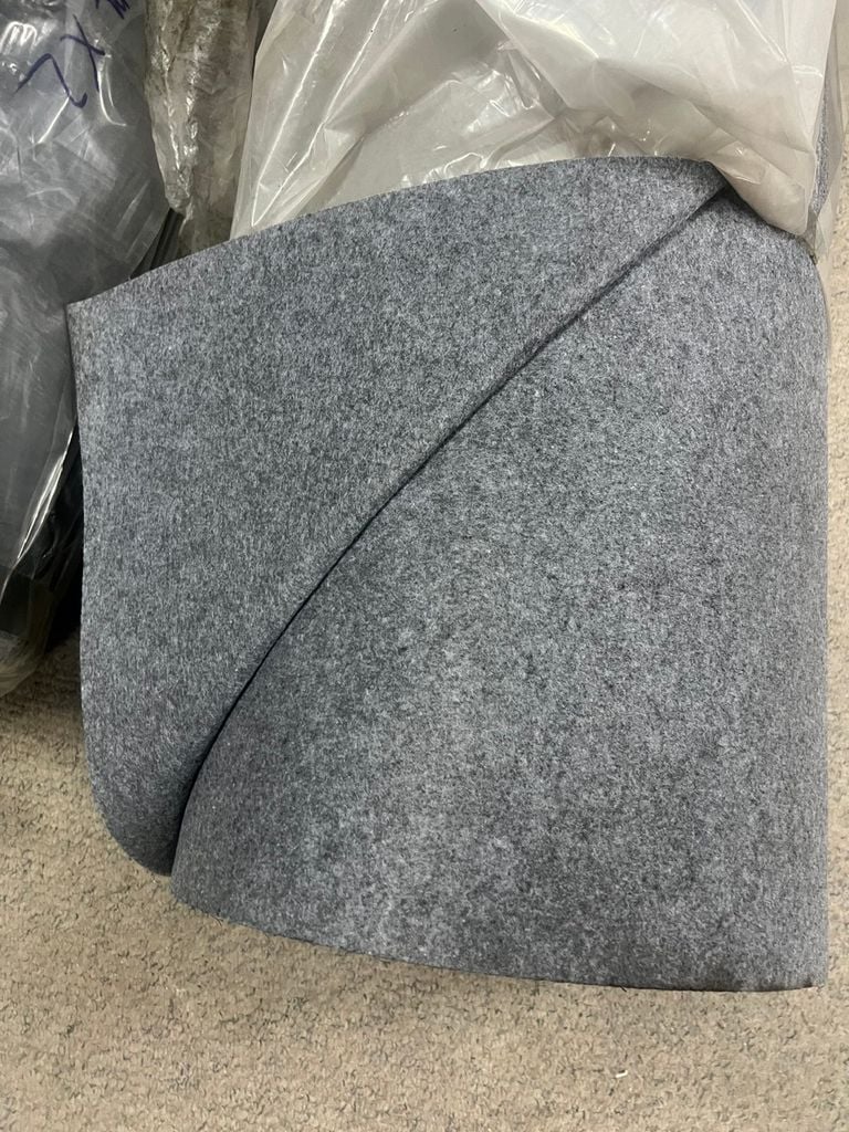 Thảm Nỉ Trơn Màu Xám P 303