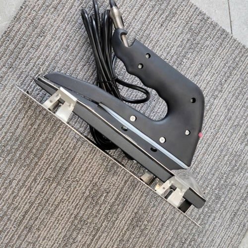 Bàn Ủi Nối Thảm