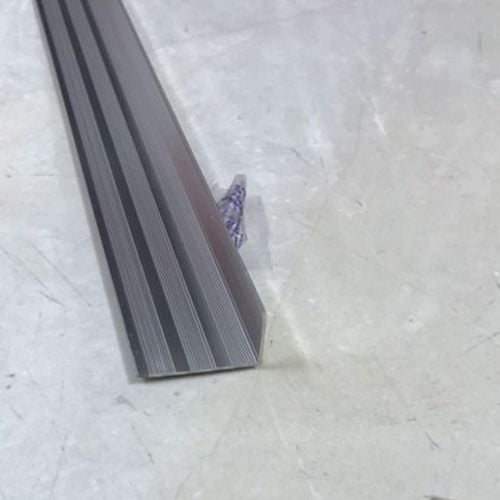 Nẹp chữ L bảng 30x20mm