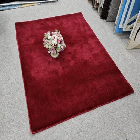 Thảm len nhung màu đỏ Munich 216