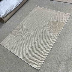 Thảm sofa trang trí phong cách tối với giản đường cong mềm mại BANXIU 7983 BE