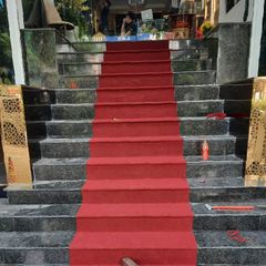 Thảm Màu Đỏ Đậm Nỉ Gân R 102