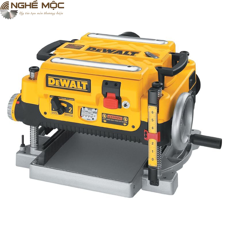 Máy bào cuốn Dewalt DW735-KR tặng kèm bộ 3 lưỡi bào dự phòng