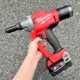 rút Milwaukee M18 FRT