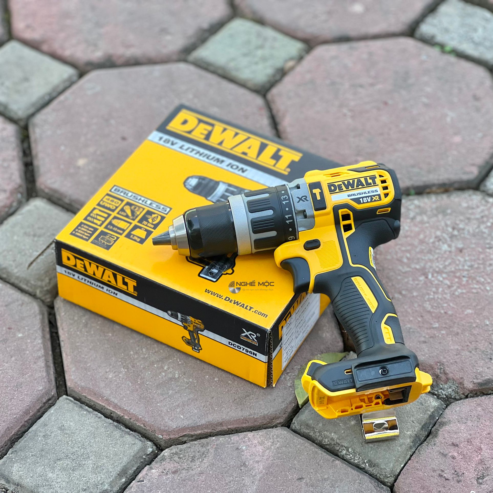 Body Dewalt DCD796N 18V – mochaiphat