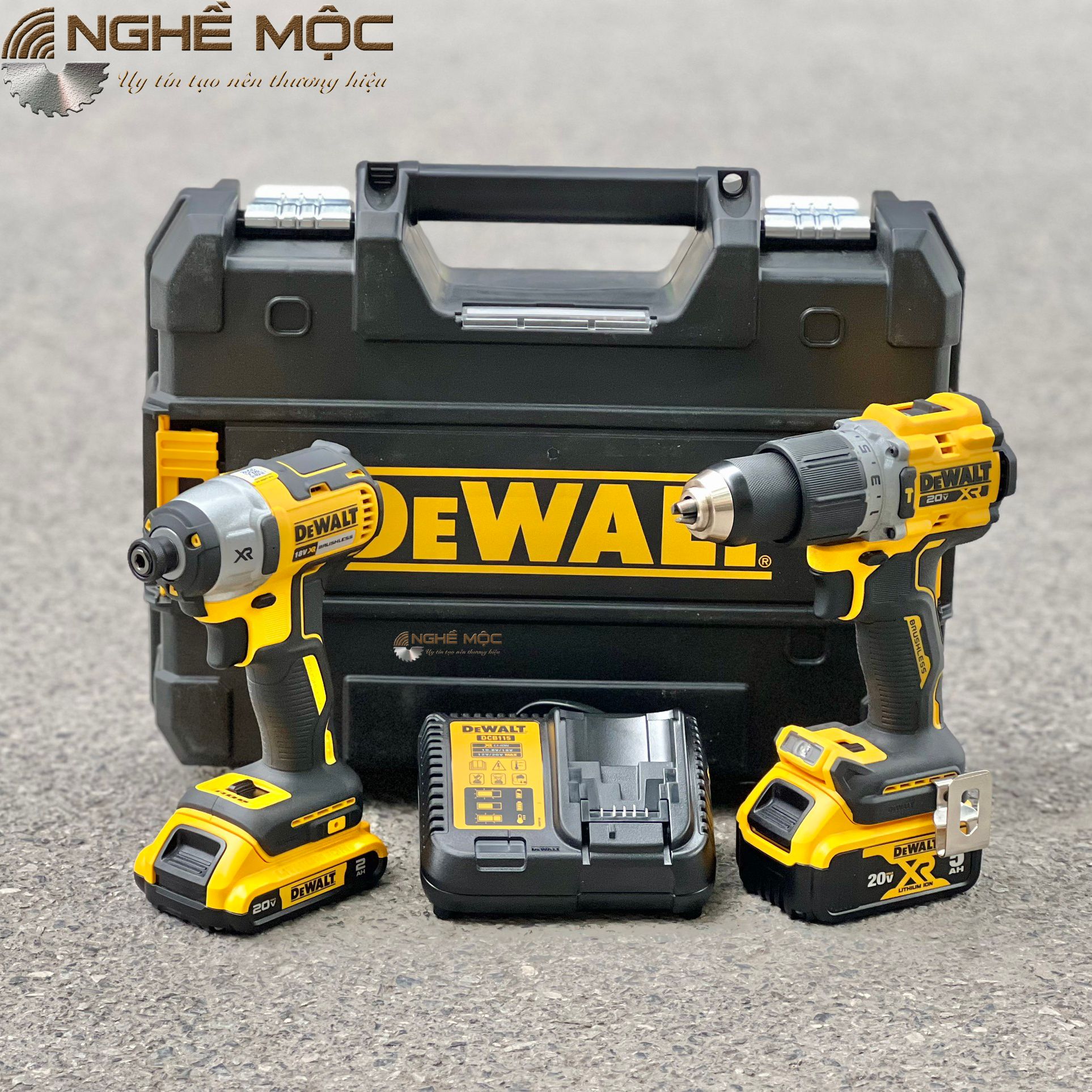 Combo Dewalt DCF887+DCD805