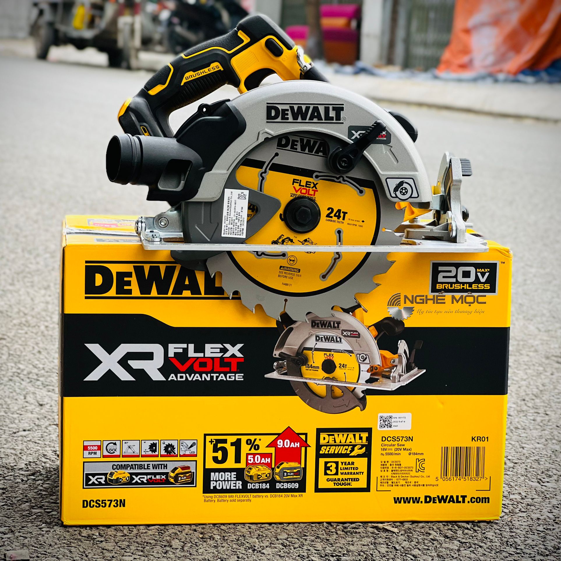 Máy cưa đĩa cầm tay 20V/60V Max Flexvolt Dewalt DCS573N-KR