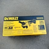 Máy mài cầm tay 20V Dewalt DCG413