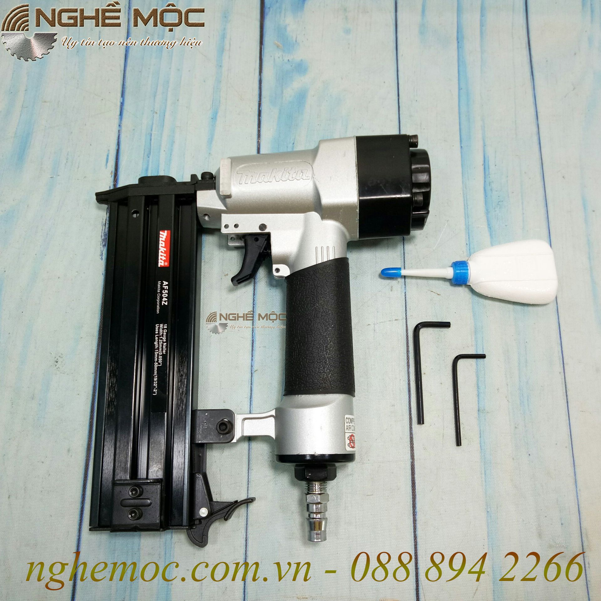 Súng bắn đinh hơi Makita AF504Z