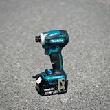 Máy bắt vít Makita XDT19